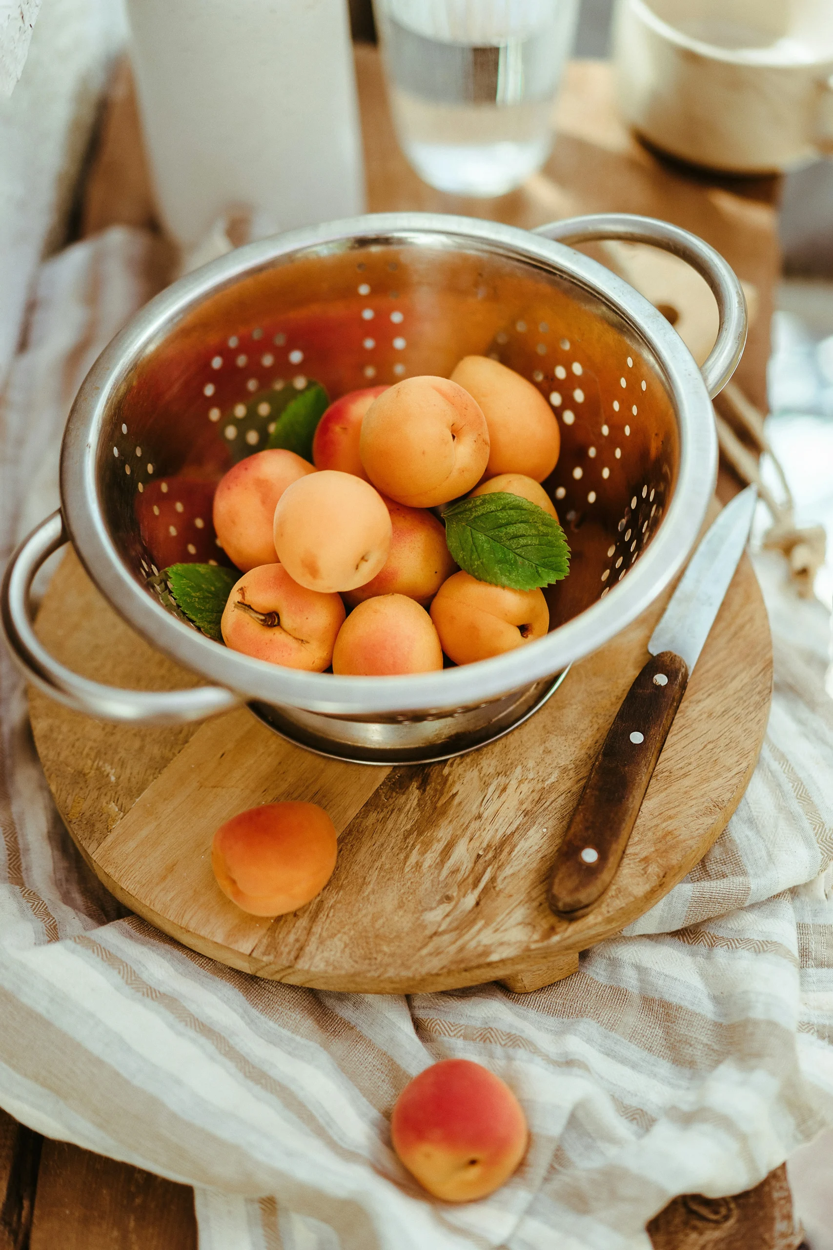 preserving apples