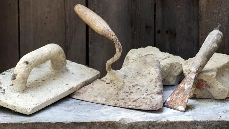 off-grid Amish tools